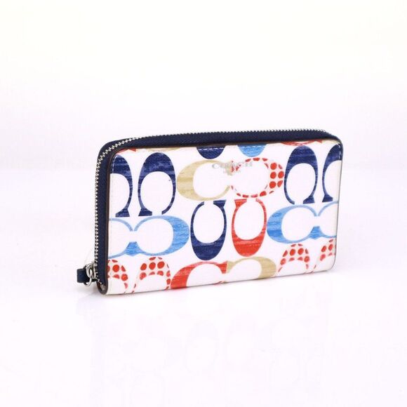 NWT Coach RAINBOW LGBTQ Compact Wallet - Picture 1 of 10